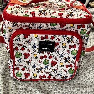 Hello kitty X IGLOO lunch box